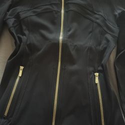 brand new lululemon size 2
