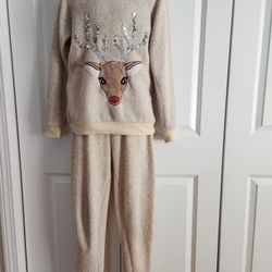 Girl's 2 Piece Sleepwear, Size XS