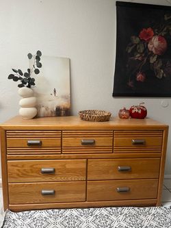 Stanley Oak Wood 7-Drawer Dresser