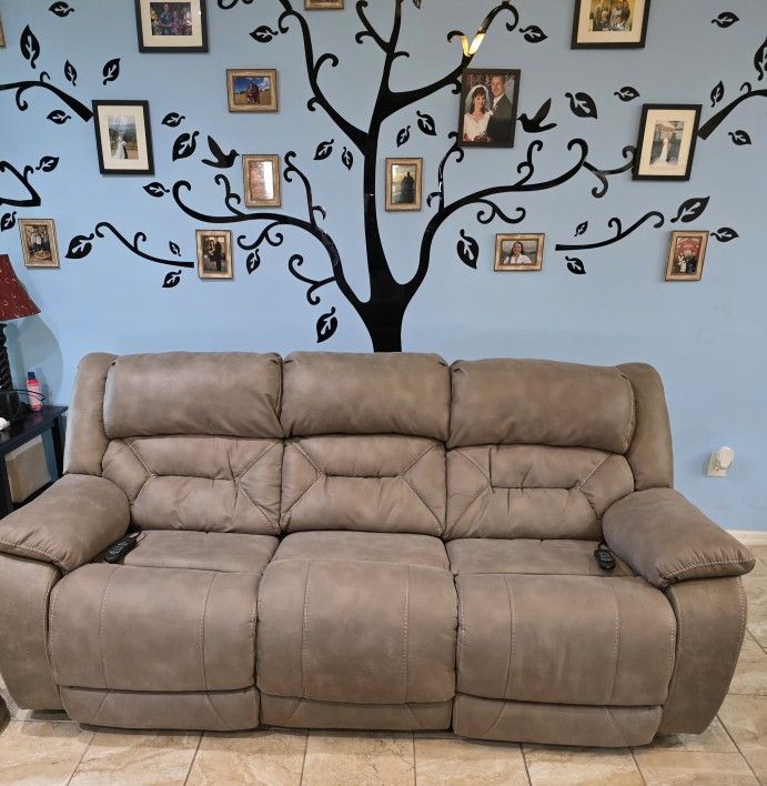 Ashley 3 Seater Electric Reclining With Lumbar Support And Usb Connection Tan Couch