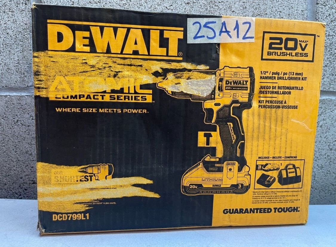DEWALT ATOMIC 20-Volt 1/2 in. Compact Hammer Drill