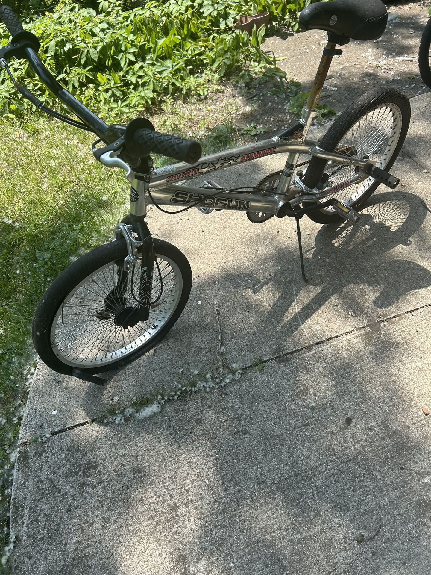 It A Trick Bike U Do All Different Tricks