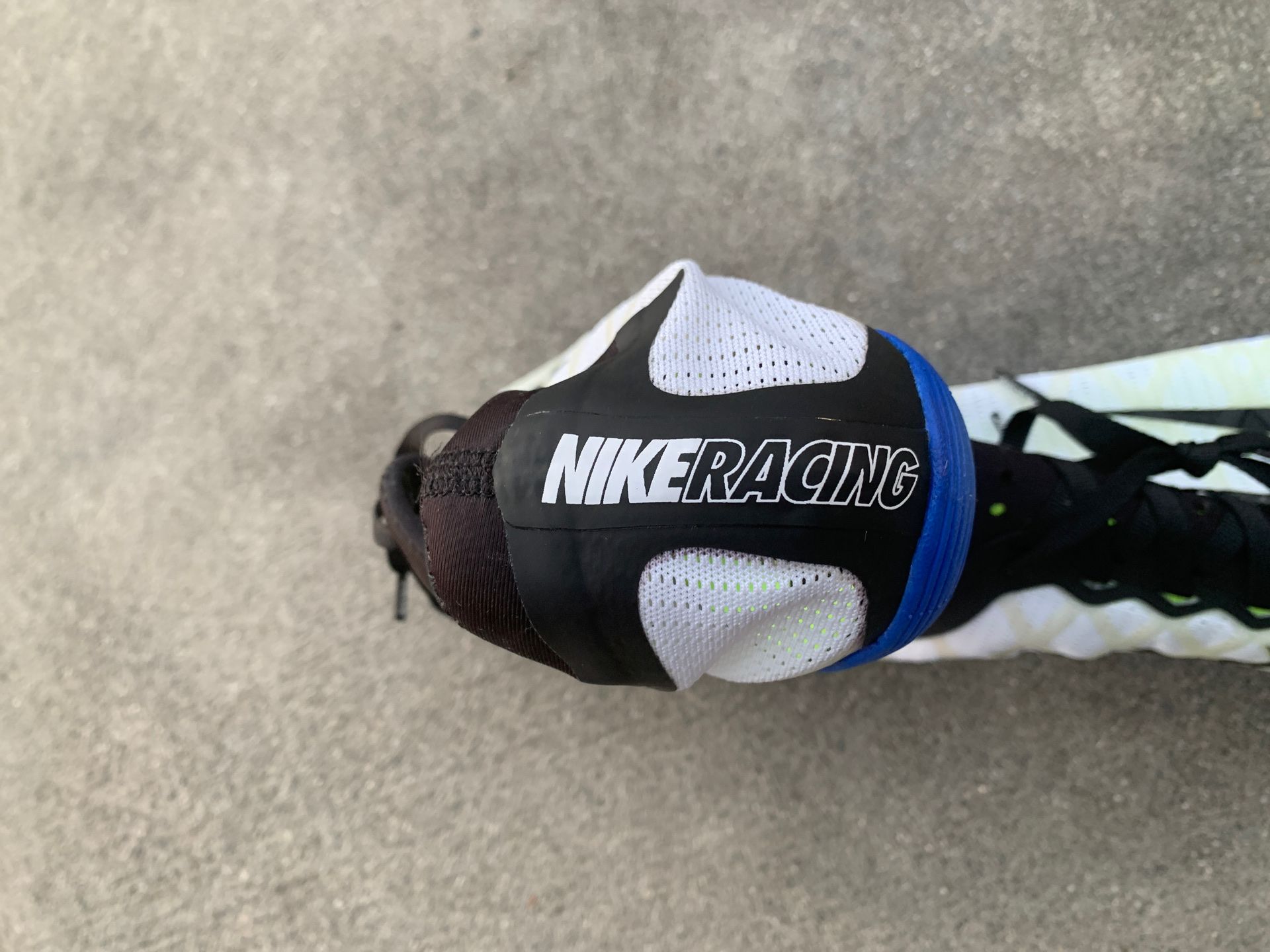 Nike steeplechase spikes deals