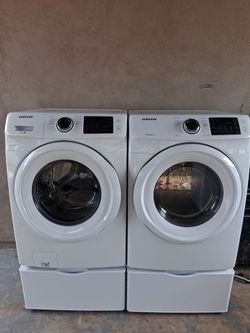 Samsung Washer And Dryer Electric Set