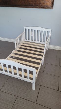NEW WHITE TODDLER BED FRAME