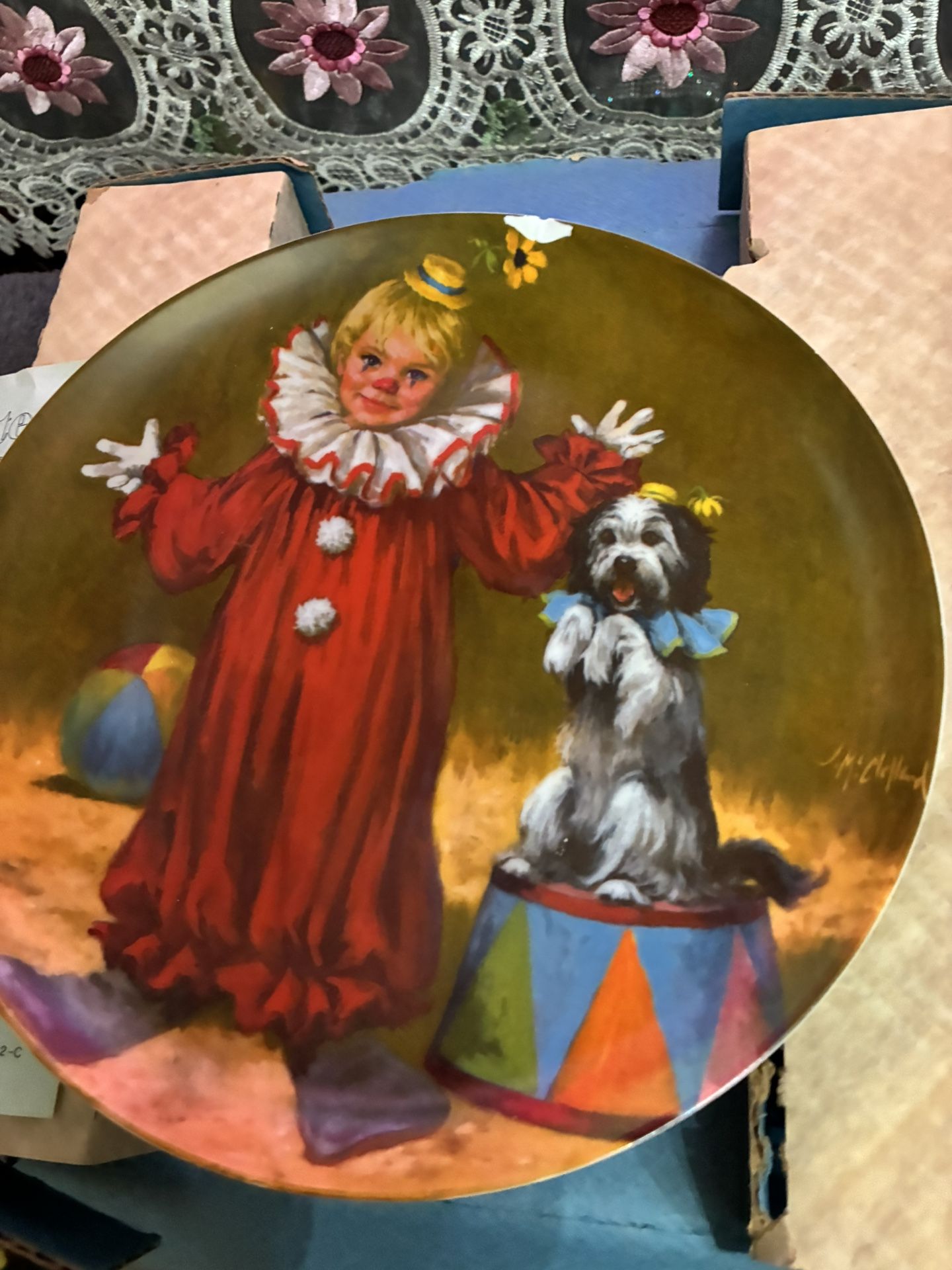 Very Nice Collection Of Vintage Porcelain Plates With Certificates 