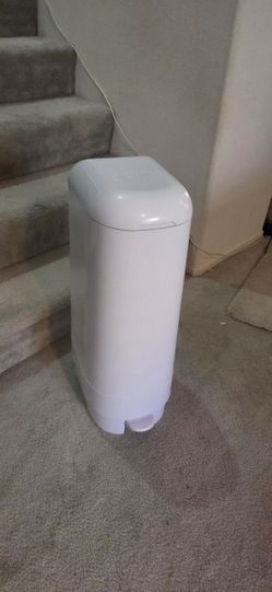 Diaper Genie Signature diaper pail