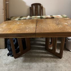 Oak Dining Table & 4 Chairs
