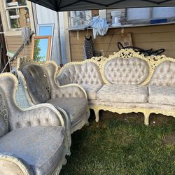 Victorian Sofa Set