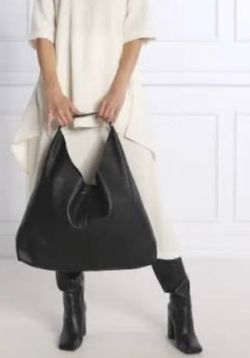 KURT GEIGER The Violet Hobo NWOT