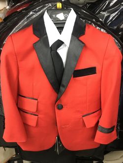 Boys suit, suit set. ‼️‼️‼️Price’s set By Age please ask for Pricing‼️‼️‼️