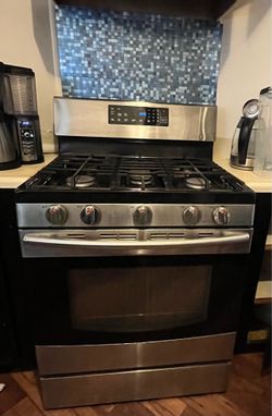 Used gas stove