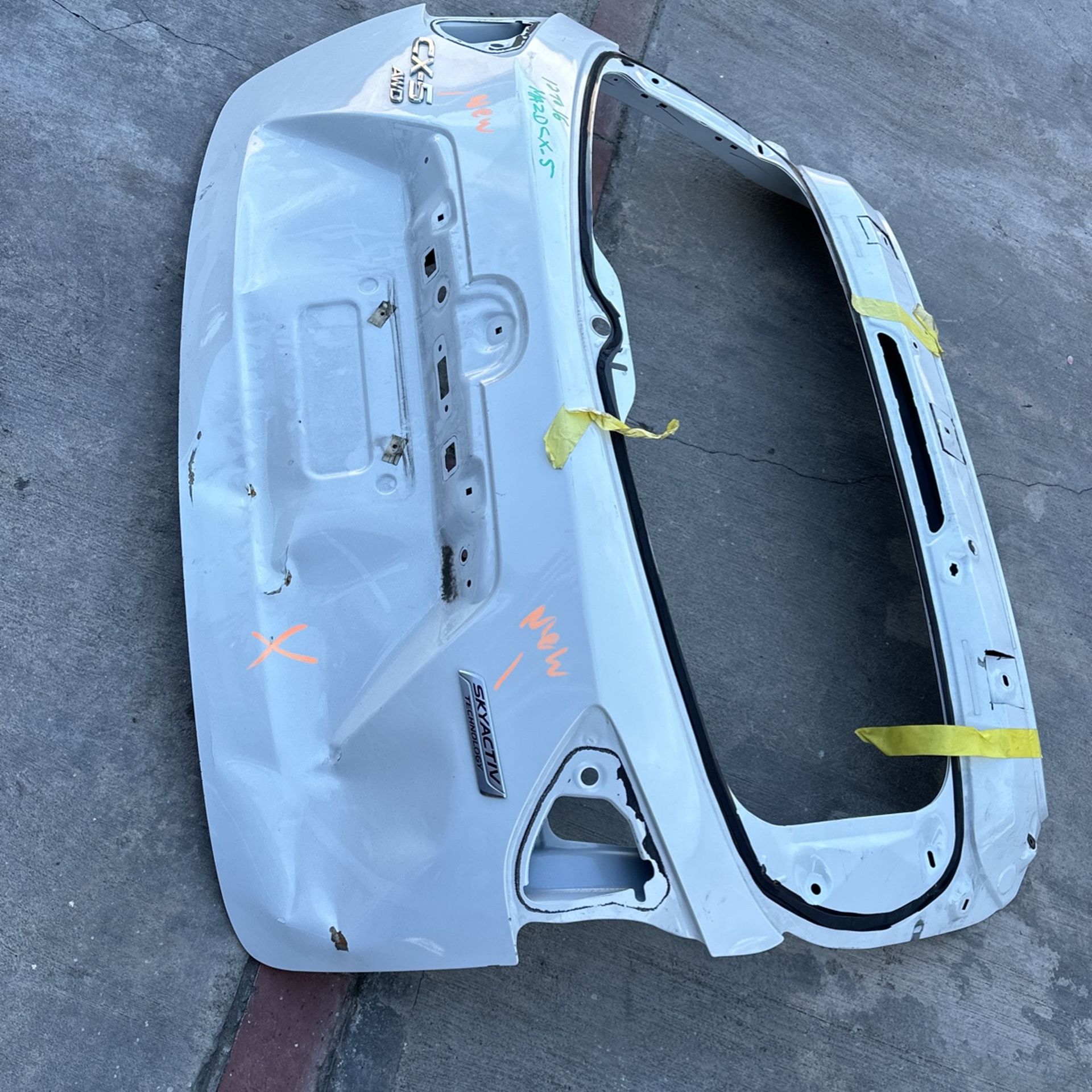 12 To 16 Mazda CX-5 Tailgate Damage 