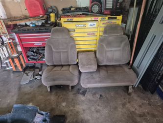 99 chevy pick up / tahoe