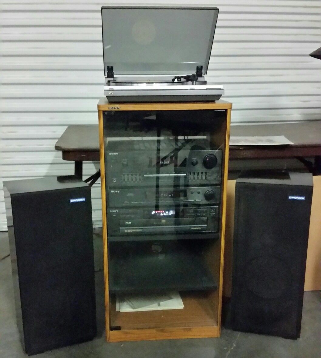 Old School STEREO SYSTEM with TURNTABLE