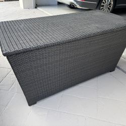 Front gate Outdoor Storage 