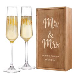 Mr. & Mrs Champagne Flutes