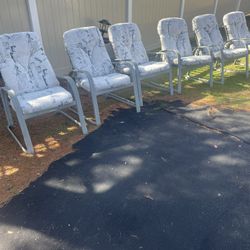 Outdoor Chairs Please Read 