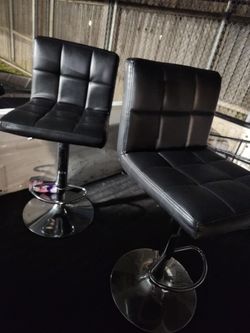 Black barstools 2 pair