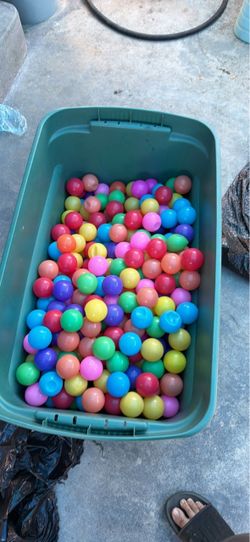Balls for ball pit