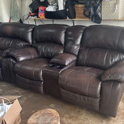 La-Z-Boy Reclining Couch 