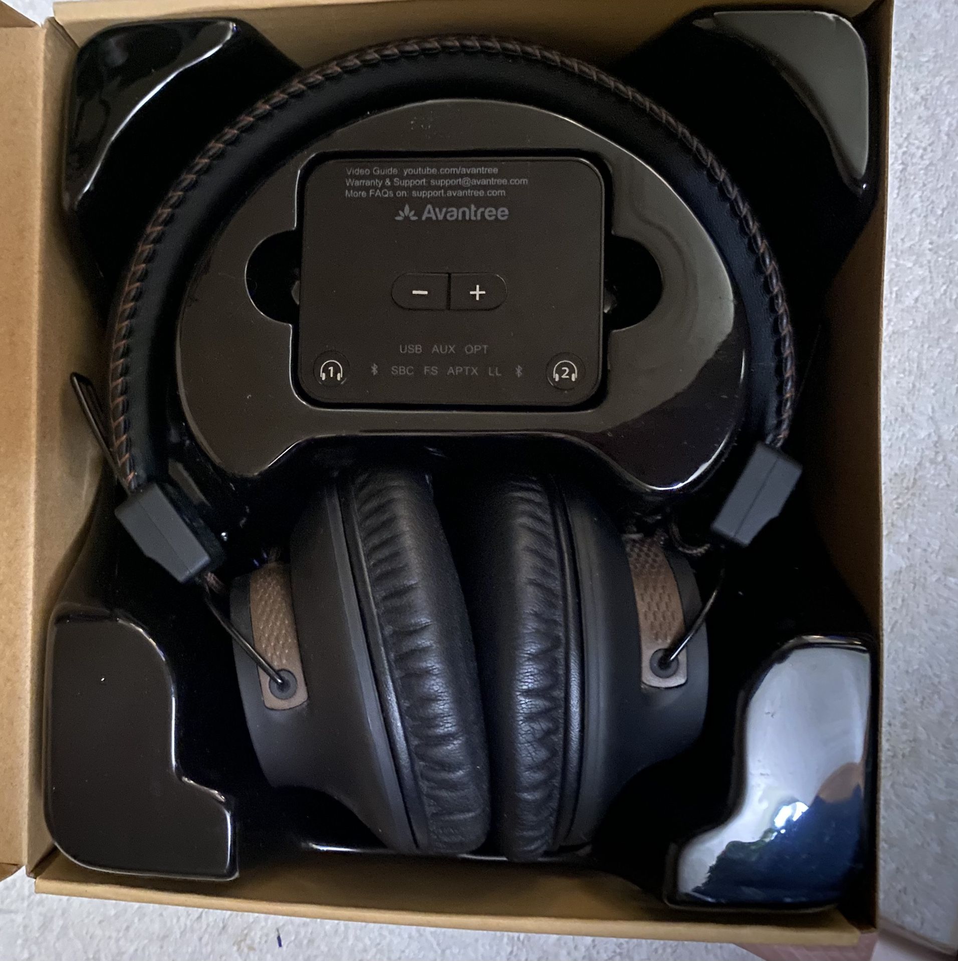 Like New Avantree Ht4189 Wireless Headset For Seniors