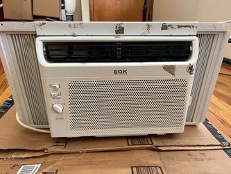 EMERSON QUITE KOOL WINDOW AIR CONDITIONER, 5’000 BTU