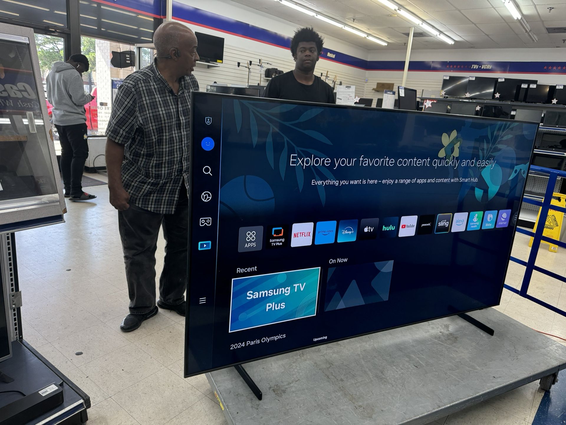 85 Inch 2023 Samsung