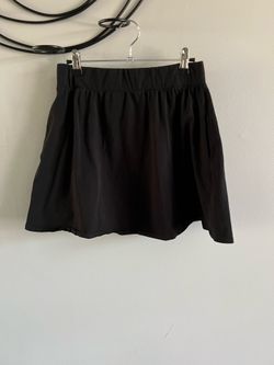 Pact black skirt