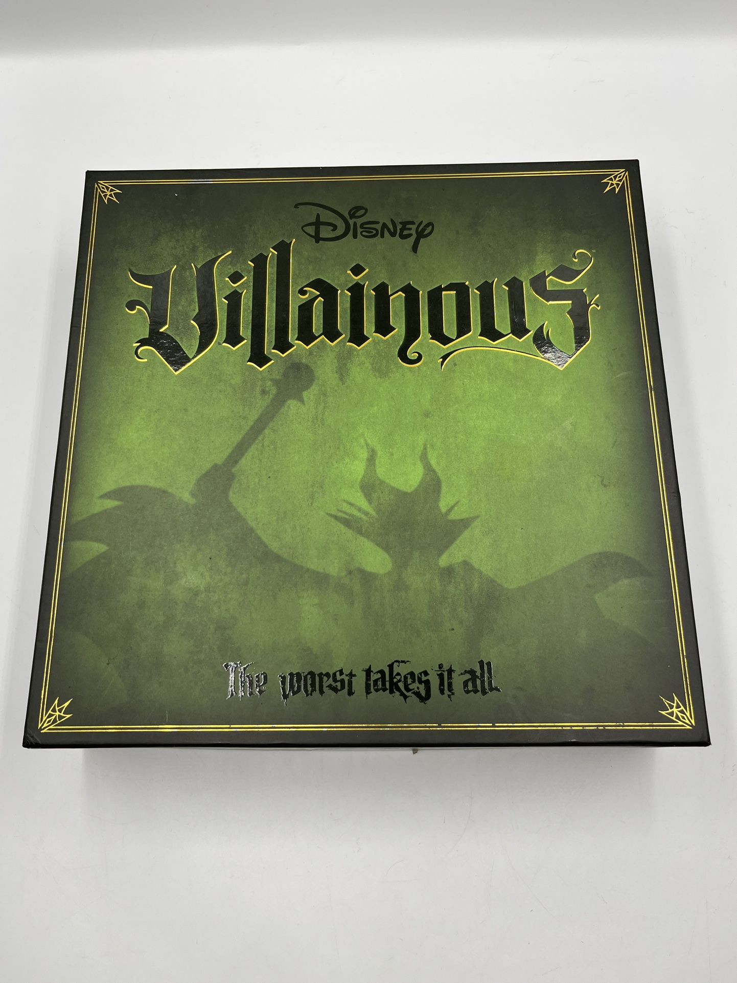 Disney Villainous Board Game (complete)