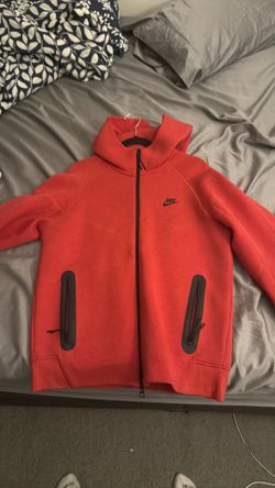 Nike Tech Fleece Size Medium
