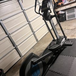 Elliptical Nordictrack  