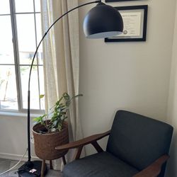 Black Modern Lamp