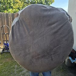 Large Kirkland dog bed