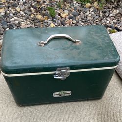 Thermos Vintage Cooler 