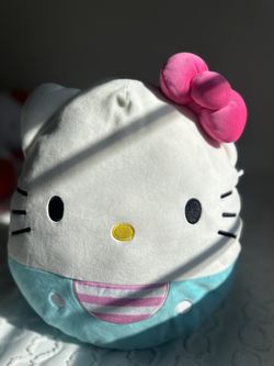 Hello Kitty Plushie 