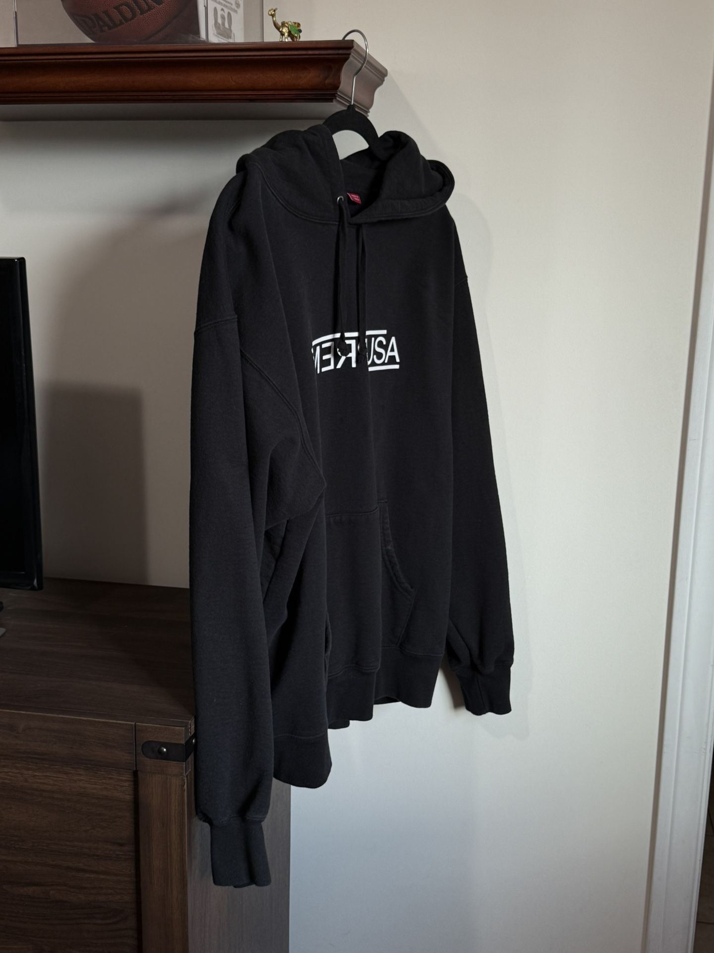 Supreme Hoodie XL