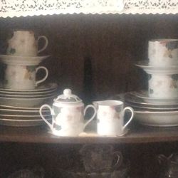 Fairfield magnolia fine china set 