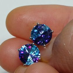 BEAUTIFUL ALEXANDERITE STERLING SILVER 