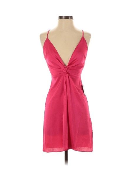 WOMAN'S ELEGANT DRESS Express
Cocktail dress