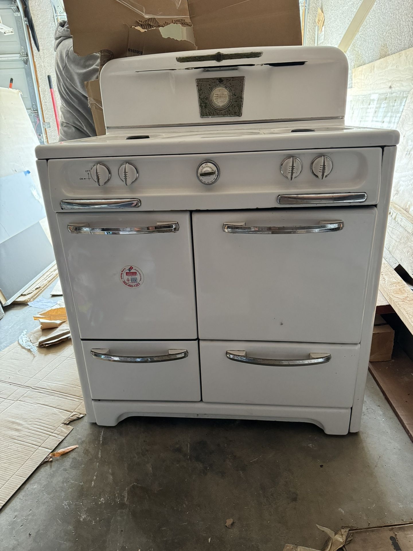 Wedgewood vintage stove