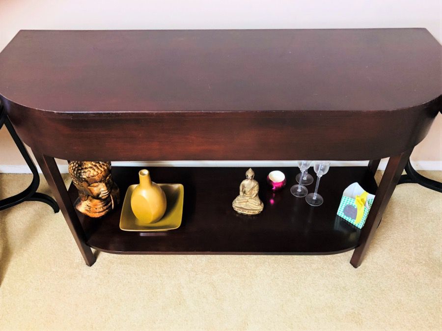 Coffee table set (excellent condition)