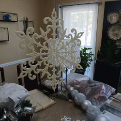 Indoor Outdoor Snowflakes And Icicles