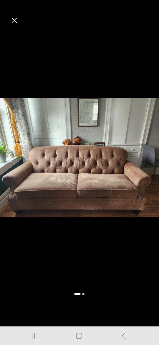 Brown Tufted Couch