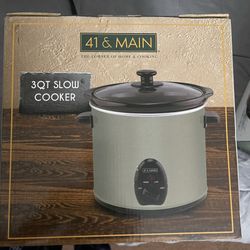 3 QT Slow Cooker