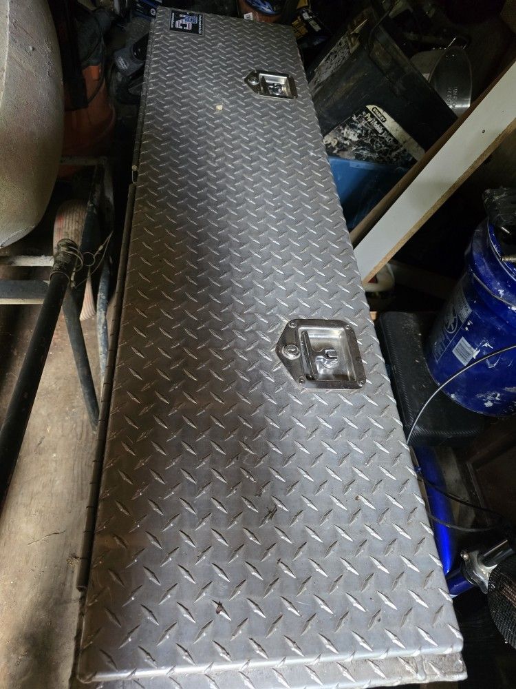 Truck Tool  Box