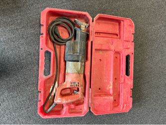Milwaukee Corded Saw Zall