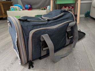 Pet carrier
