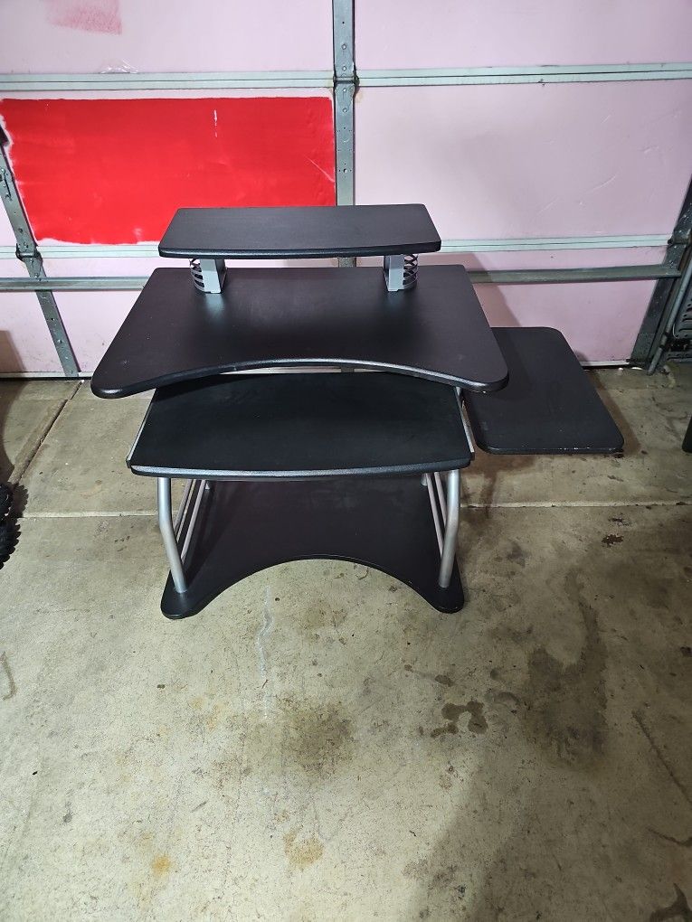 Computer Desk