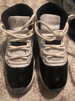 Air jordan concord 11 2018 size 9 worn